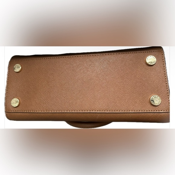 Michael Kors Selma Saffiano Leather Medium Satchel in Cognac - Picture 6 of 8